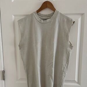 Men's Sleeveless Gray Tank Top